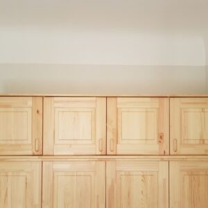 Priedes Masīvkoka Antresols Četrdurvju Skapim