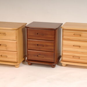 Dabīgās Priedes Masīvkoka Naktsskapītis ar 3 atvilktnēm