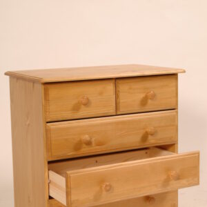 Dabīgās Priedes Masīvkoka Kumode – Zemā